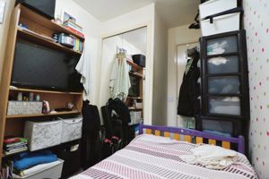 Photo 8- click for photo gallery